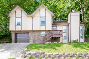 929 Edwards Lake Rd Birmingham, AL 35235